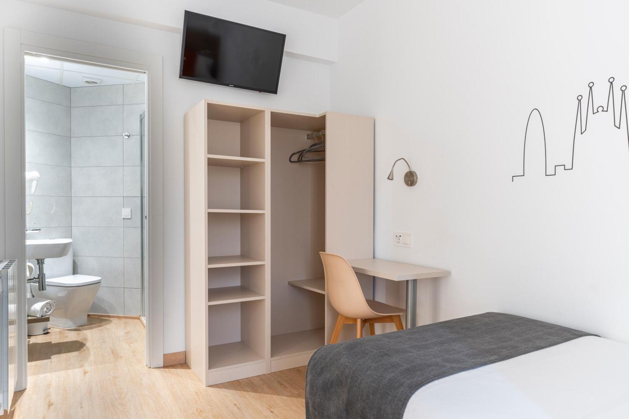 Hostal Sans — Fotos 2