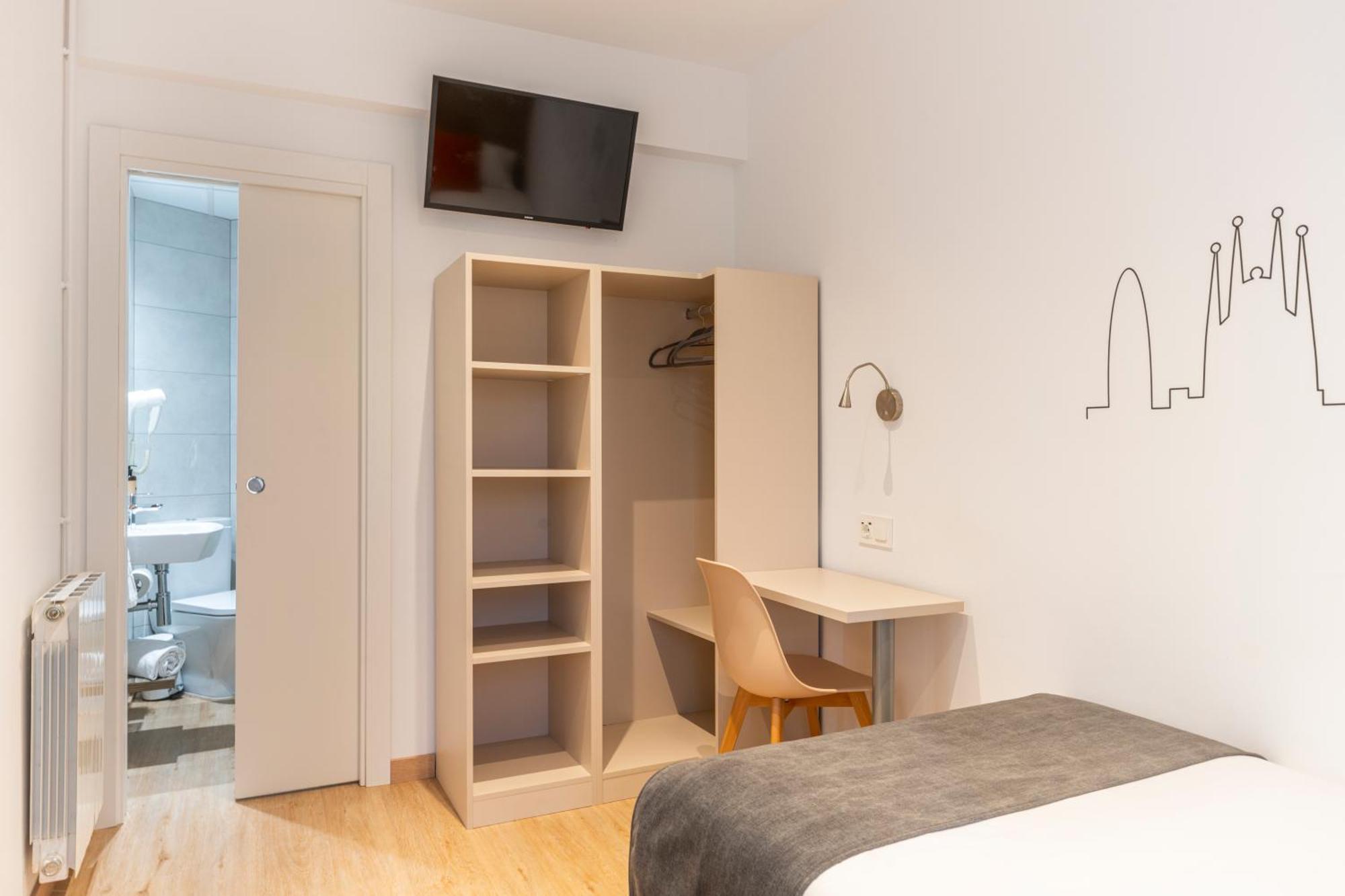 Hostal Sans — Fotos 3